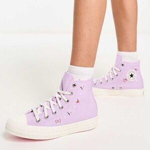 NEW | Converse Lilac Butterfly Embroidered Sneakers